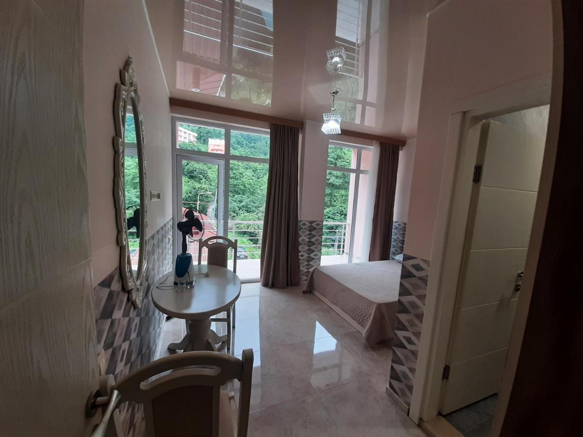 Giorgi Kvariati Otel Dış mekan fotoğraf