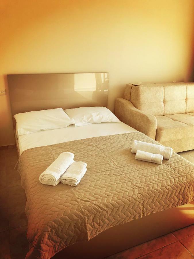 Giorgi Kvariati Otel Dış mekan fotoğraf