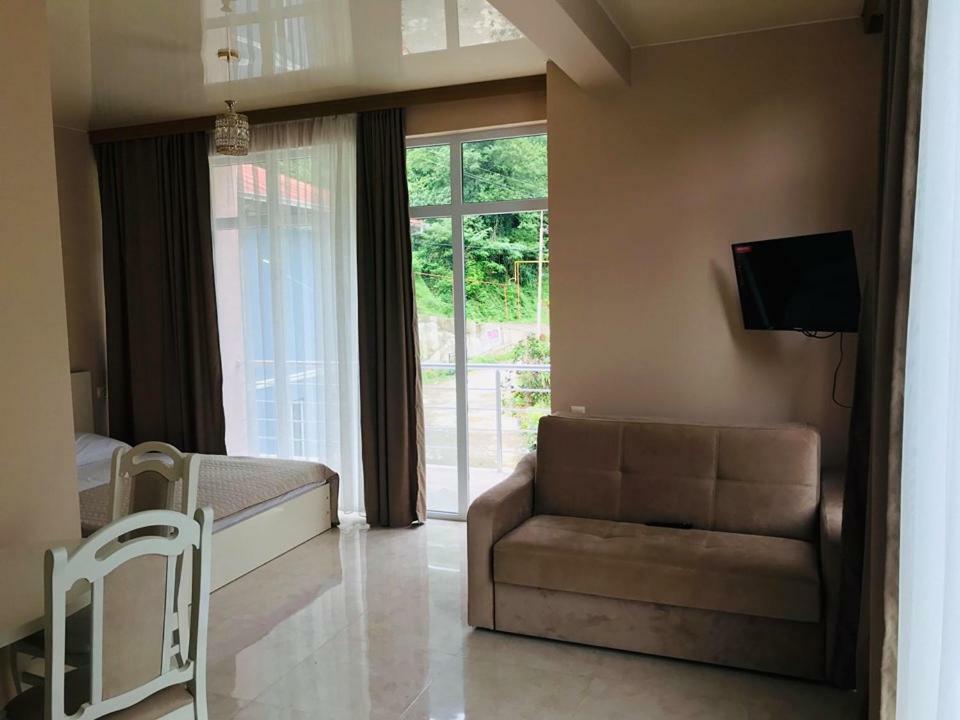 Giorgi Kvariati Otel Dış mekan fotoğraf